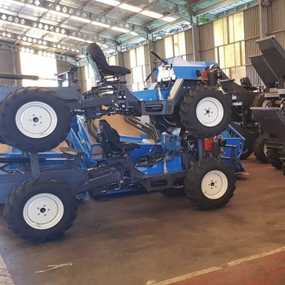 PTO 속도 240-1340rpm과 14HP 야자유 견인차