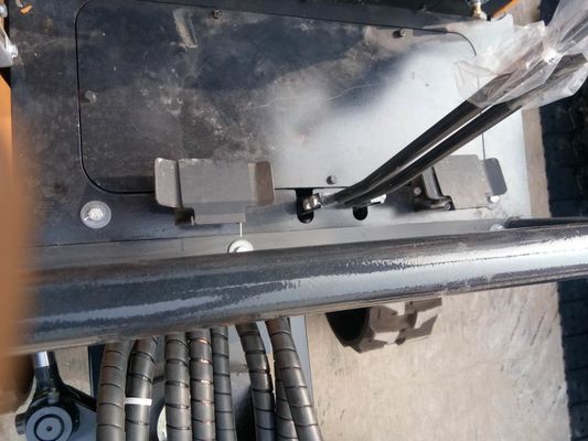 Max. 파고 깊이 2450mm 작은 크롤러 파고 최대 들어올림 높이 블레이드 240mm